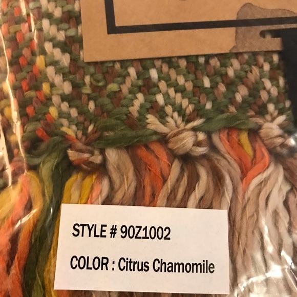 ๐ ๐๐ Citrus Chamomile Textured Weave Chunky Yarn Plaid Pattern Throw Blanket - Picture 8 of 9